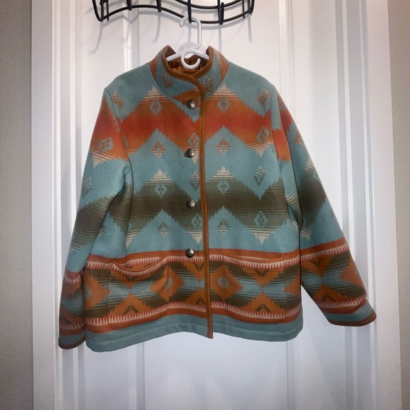 Pendleton Jackets & Blazers - Pendleton women’s Southwestern Aztec wool blanket coat